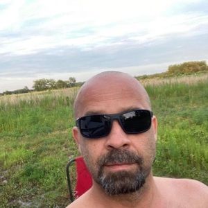 Meet your Posher, Gary